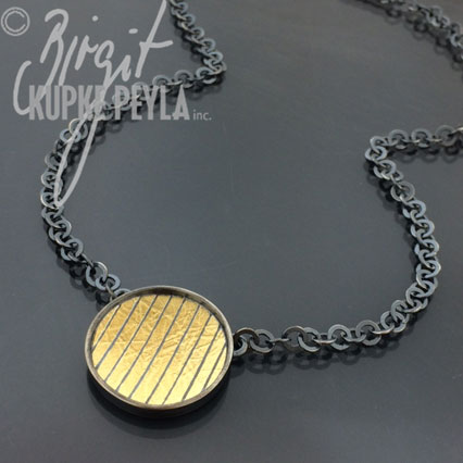 Round Striped Necklace