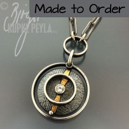 round pendant larriat  - Jewelry made by Birgit Kupke-Peyla 
