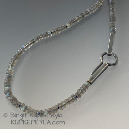 Lavradorite Rondell Necklace with Silver closure